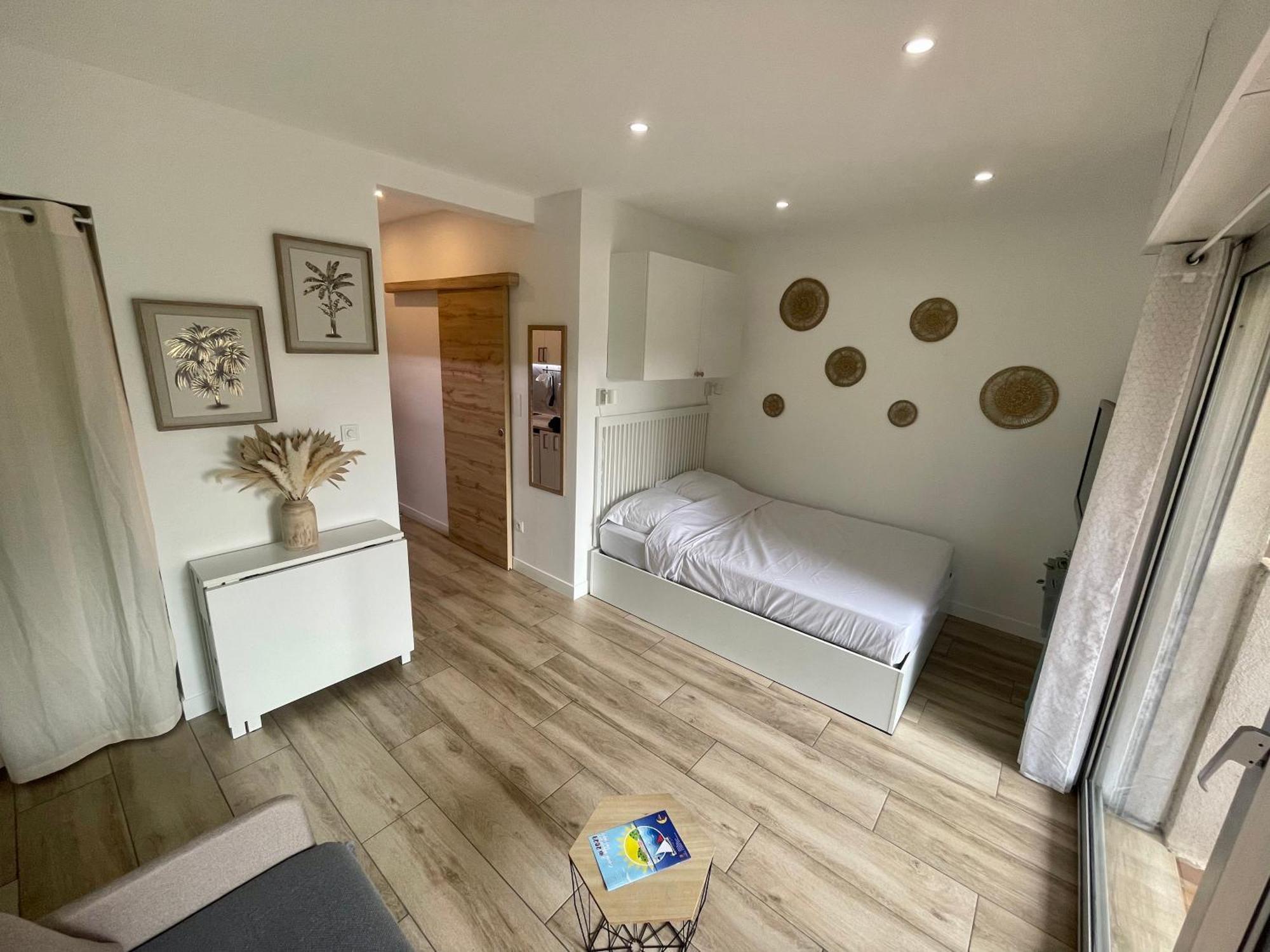 Superbe Studio Avec Terrasse Proximite Plage Saint-Mandrier-sur-Mer Exterior foto